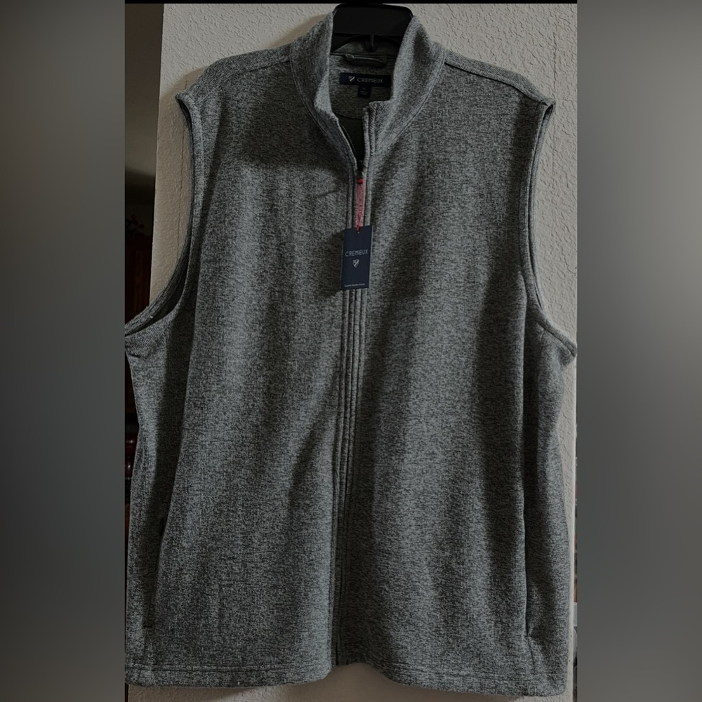 Daniel Cremieux Gray Zip-Up Vest with High Collar